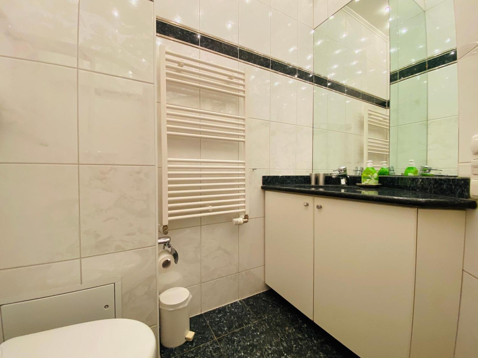 Residenz Bleichroeder - Ferienwohnung Charlotte Херингсдорф Экстерьер фото